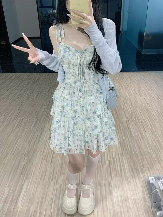 สีฟ้าลายดอกไม้แขวนเสื้อคลุมฤดูร้อน